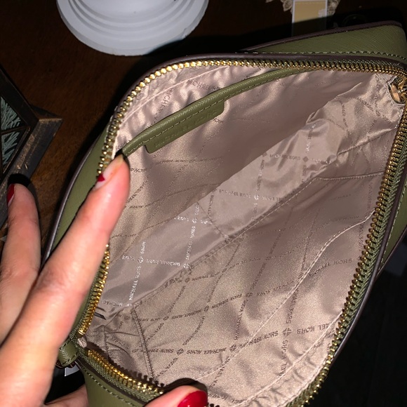 Last one‼️New MK Crossbody 🌿 - Picture 6 of 7